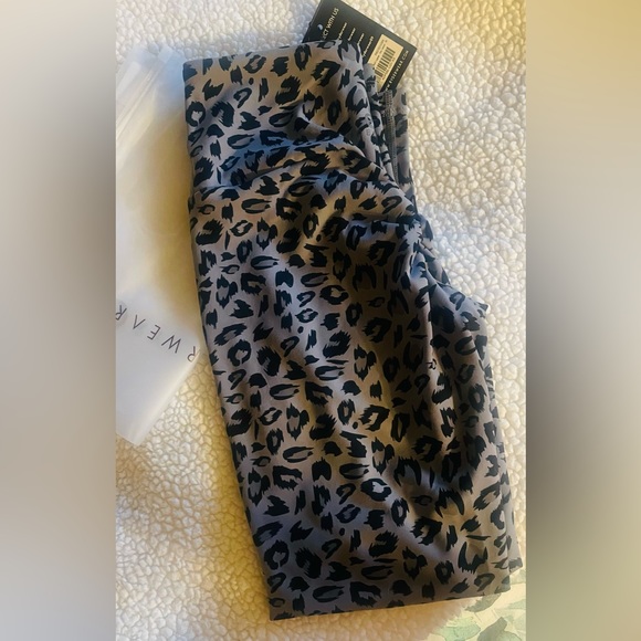 High waisted scrunch leggings - RyderWear - Picture 4 of 4